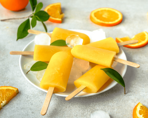 Polos de zumos naturales de naranja